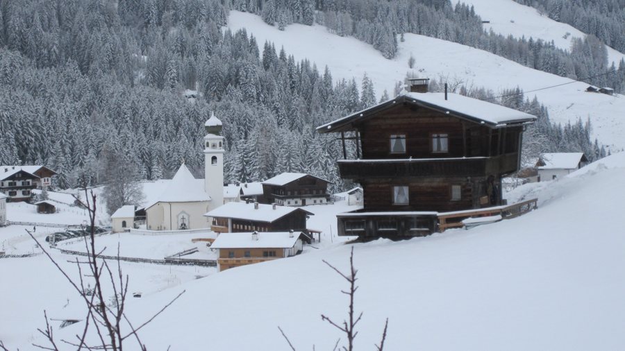 File:Thierbach Wildschönau - panoramio.jpg