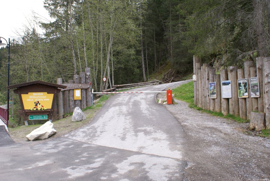 File:Beginn des Wimmertals in Gmünd - panoramio.jpg