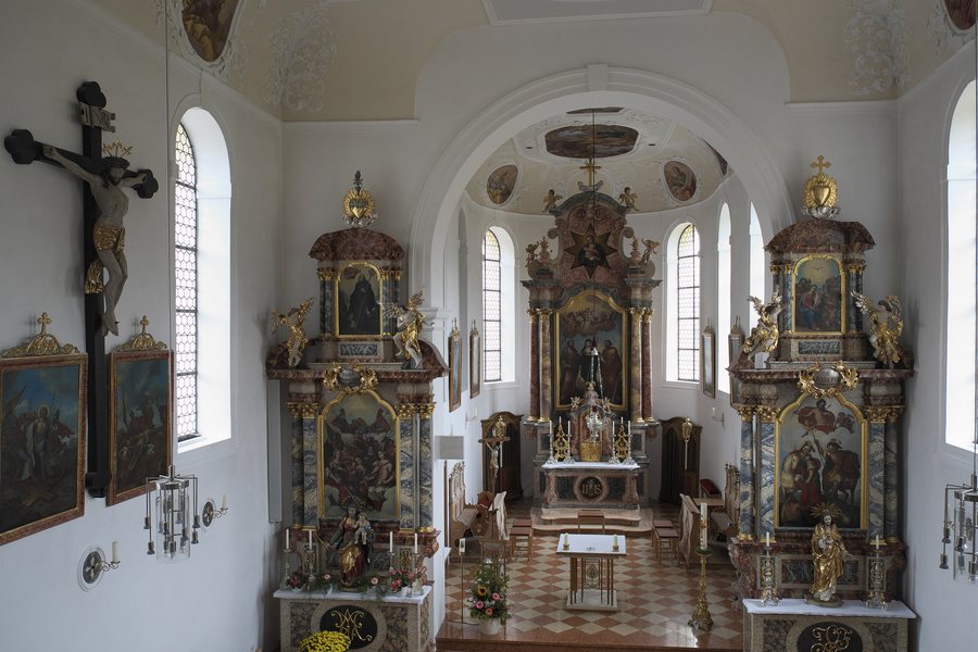 File:Weißensee (Füssen) St. Walburga 442.jpg