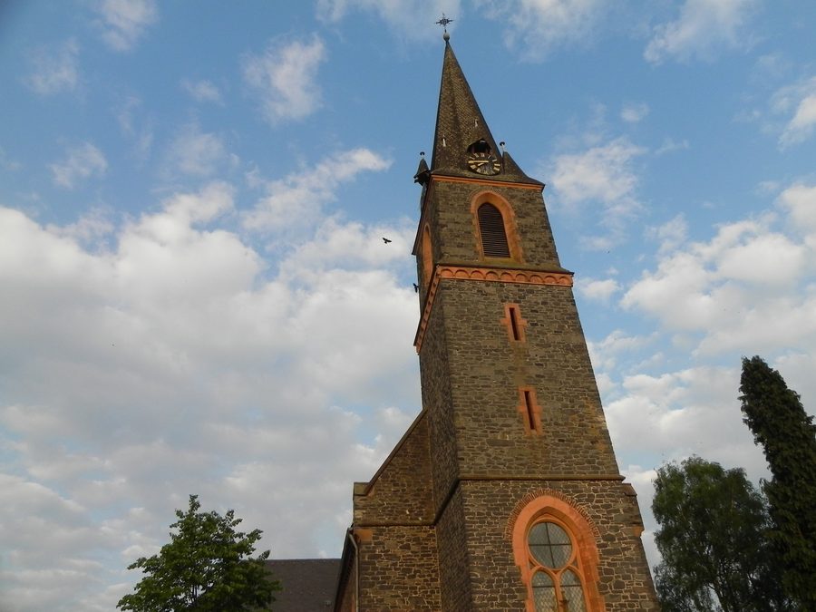Katholische Pfarrkirche St. Hubertus in Rennerod im Hohen Westerwald