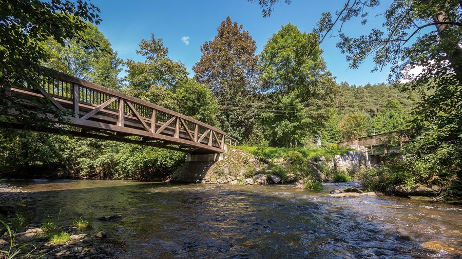 Brücke über die Schwarza bei der Mankenbachsmühle in Unterweißbach