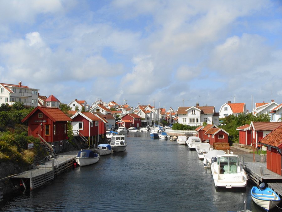 File:Grundsund, Västra Götaland county (Sweden).jpg