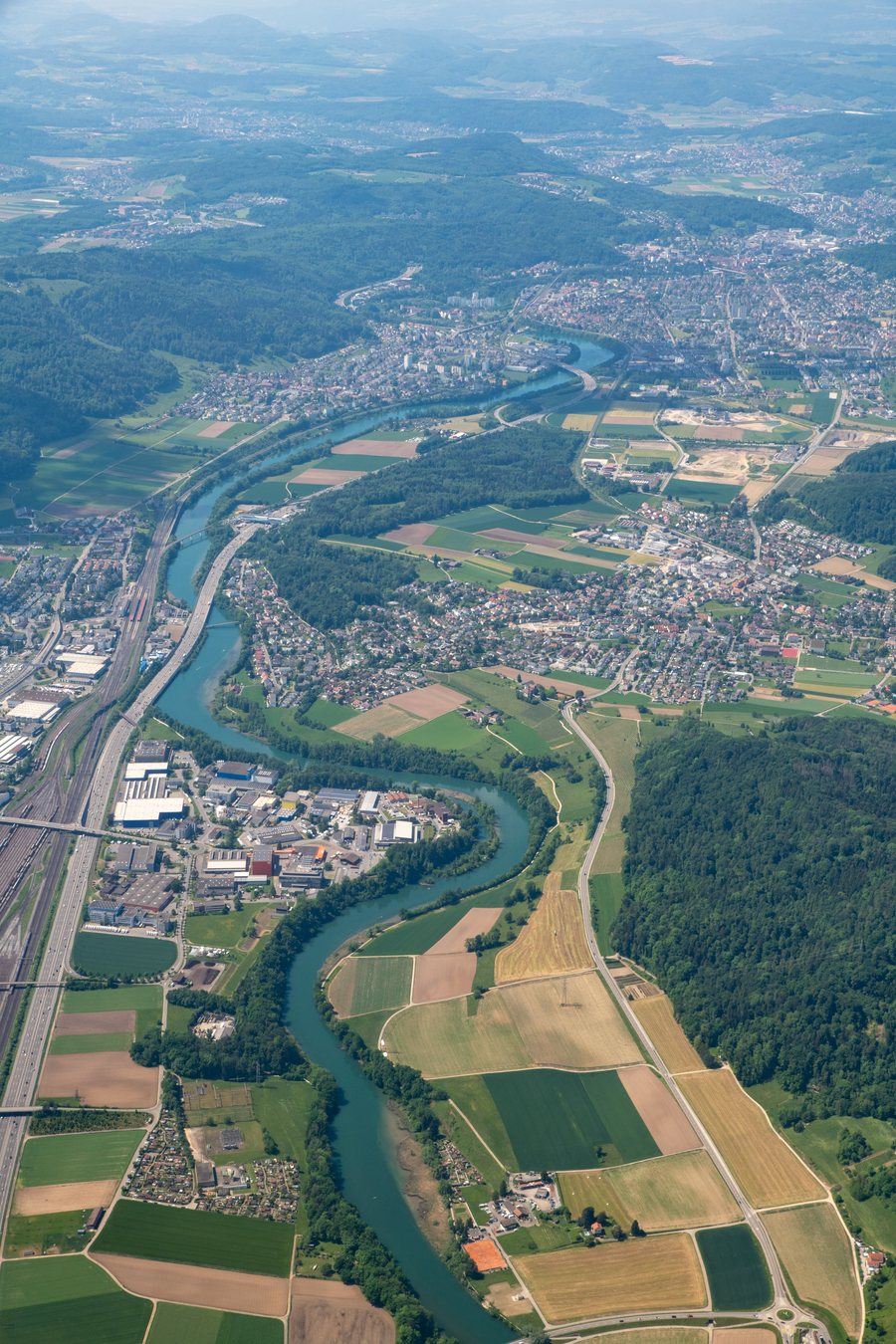 File:2022-05-14 14-39-49 Schweiz Geroldswil Geroldswil Stetten 1830.0.jpg
