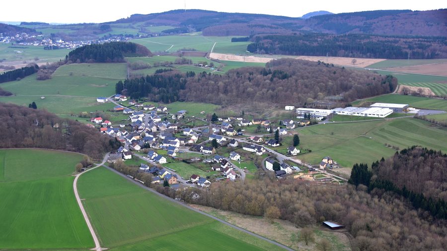 Luftbild von Berlingen in der Eifel