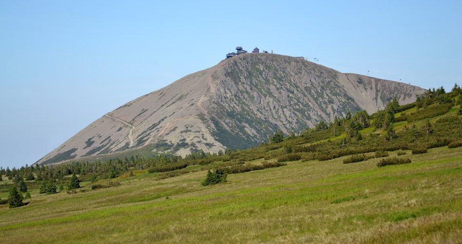 Blick auf die Sněžka im Riesengebirge von der tschechischen Seite