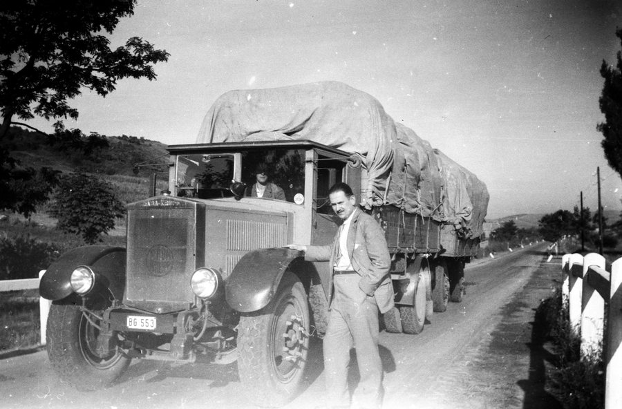 File:A 10-es főút Pilisjászfalu és Leányvár között. Fortepan 71051.jpg